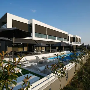 https://isalos-hotel.hotelschalkidiki.net